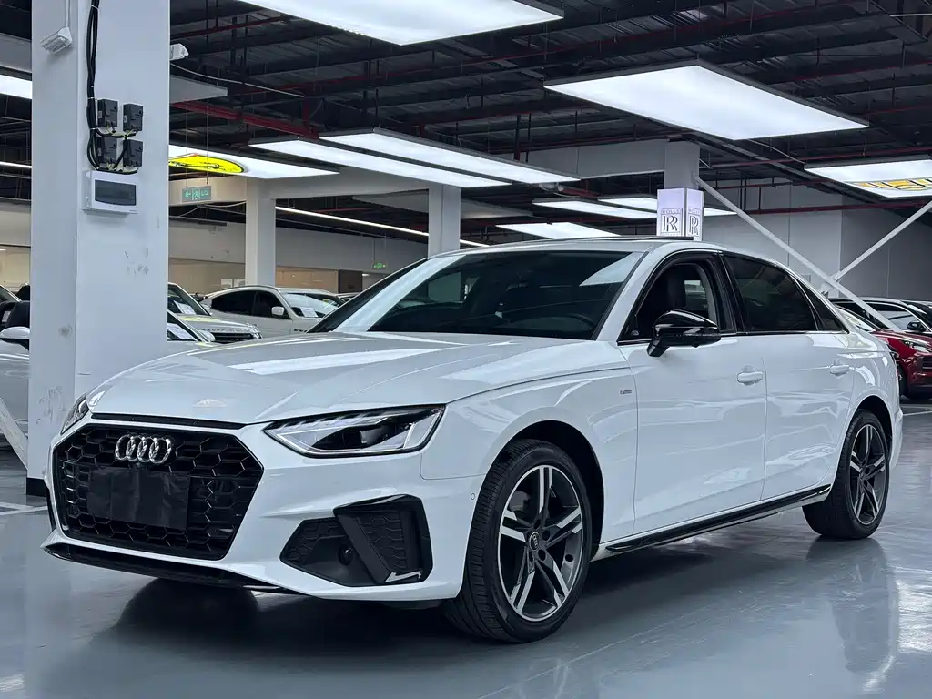 Audi A4 2021