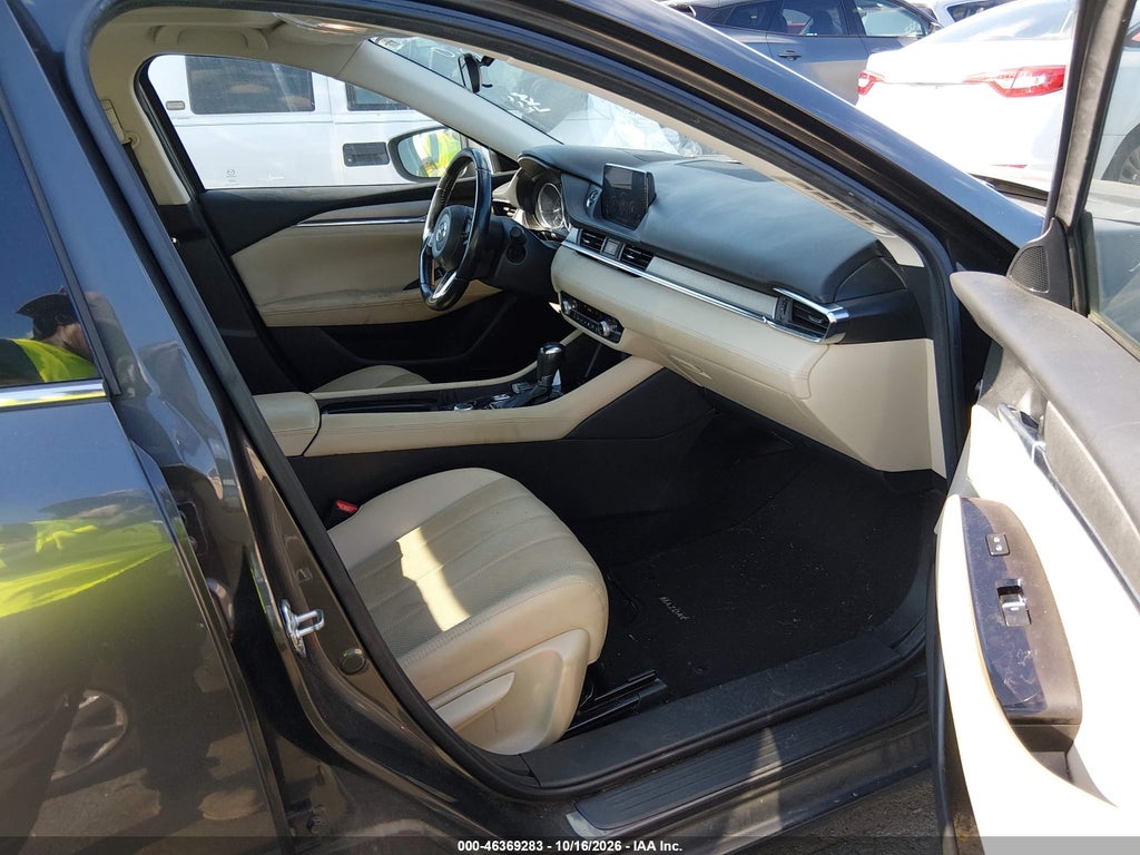 Mazda 6 2021