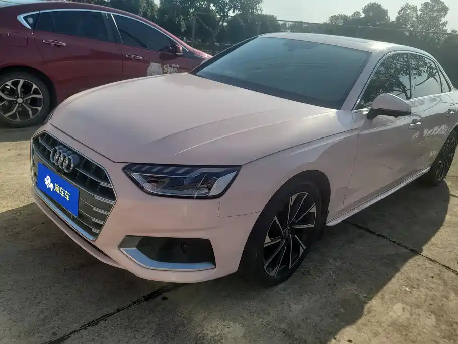Audi A4 2022