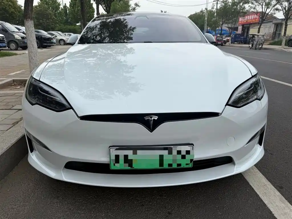 Tesla Model S 2023