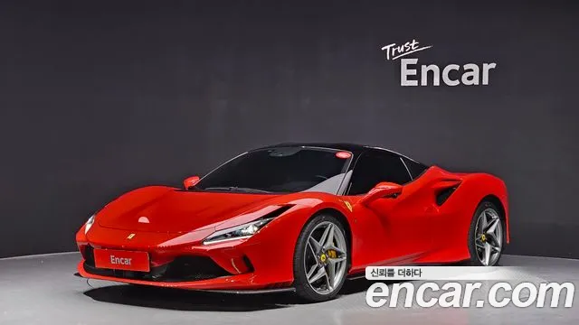 Ferrari F8 2022