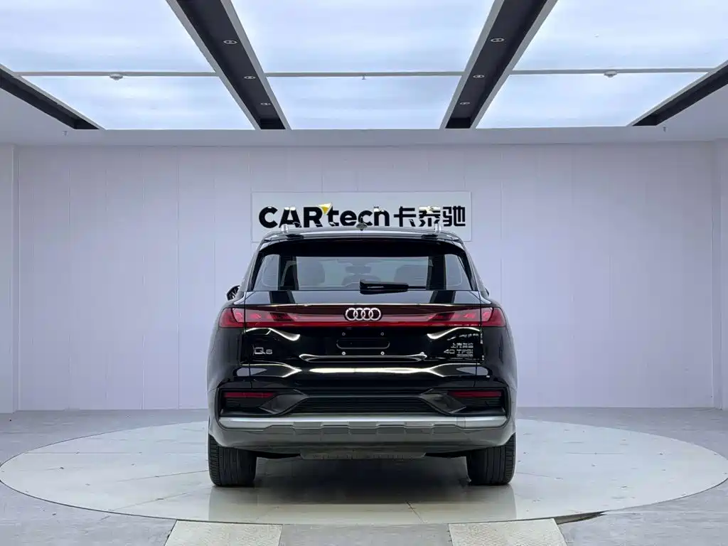 Audi Q6 2024