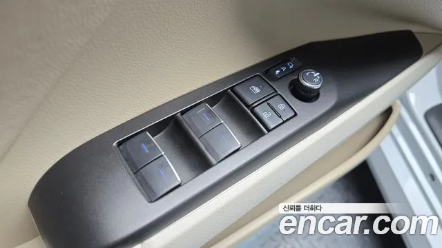 Toyota Camry 2023