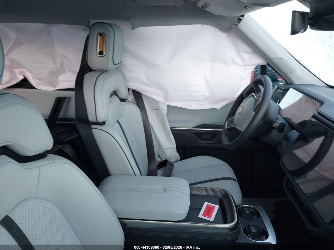 Rivian R1T 2025