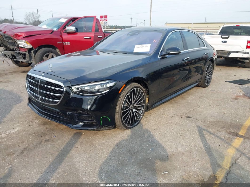 Mercedes-Benz S-Класс 2022