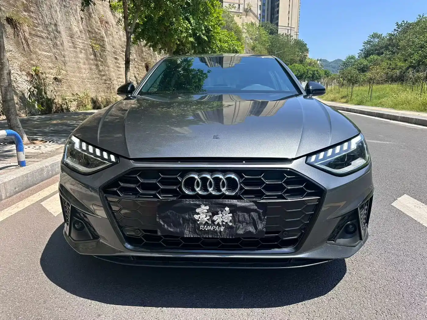 Audi A4 2023
