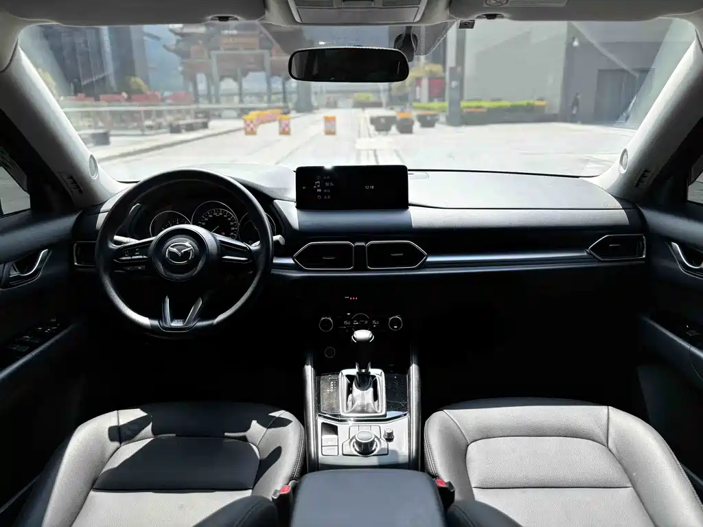 Mazda CX-5 2025