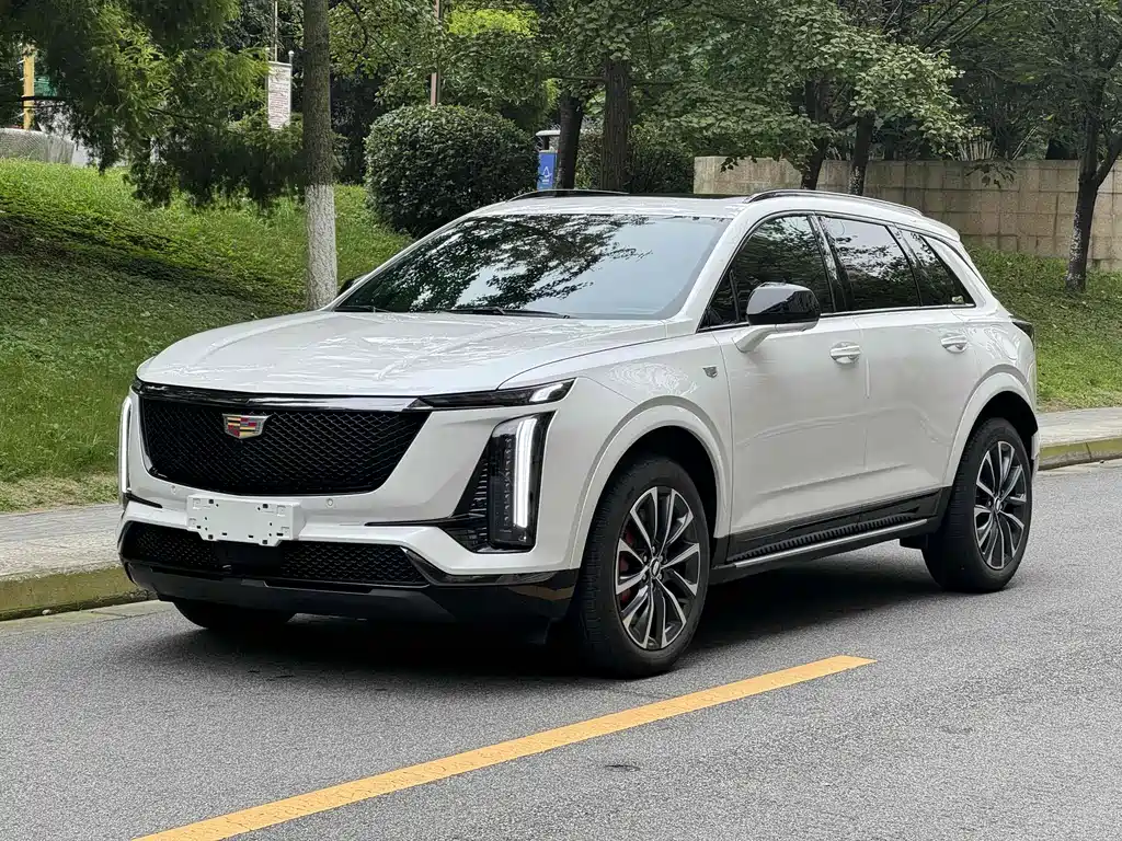 Cadillac XT5 2025
