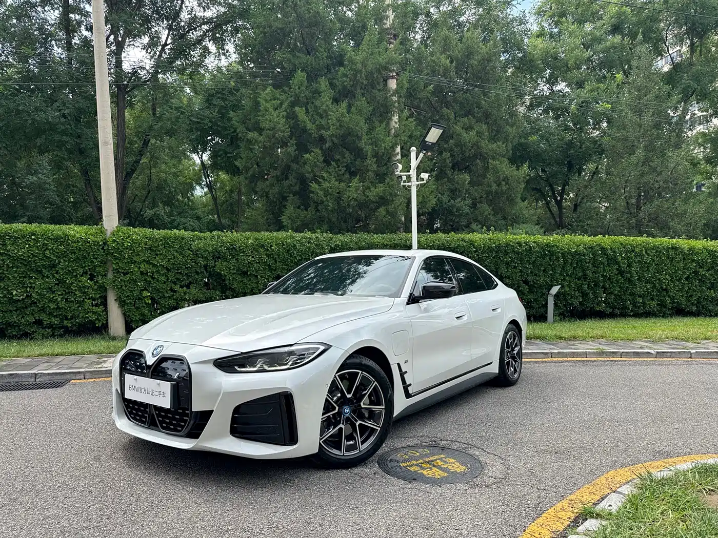 BMW i4 2025