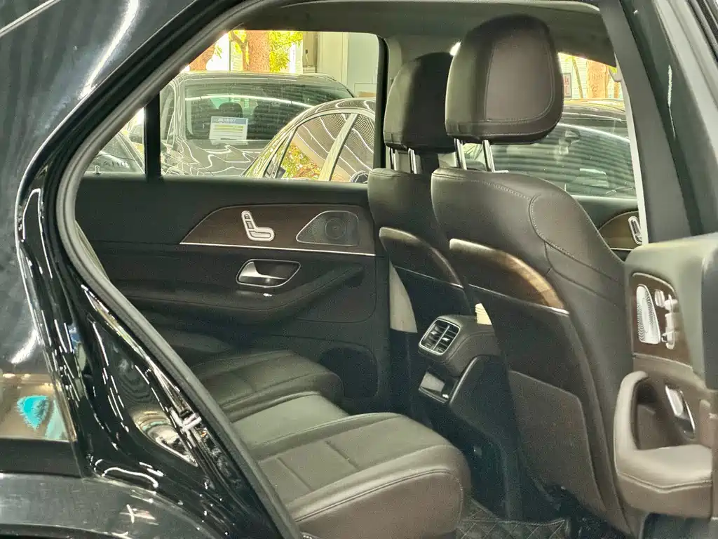 Mercedes-Benz GLE 2023