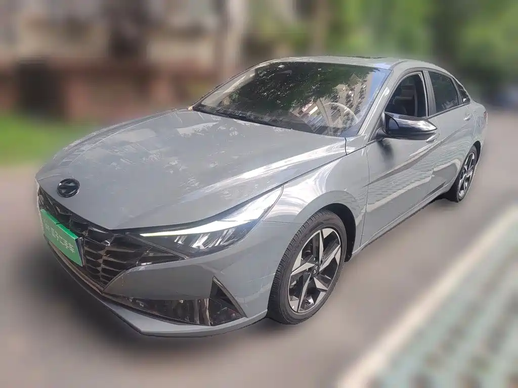 Hyundai Elantra 2023