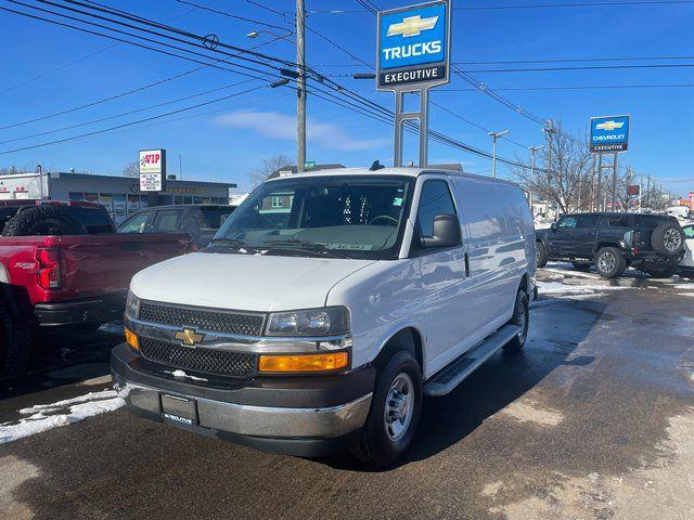 Chevrolet Express 2024