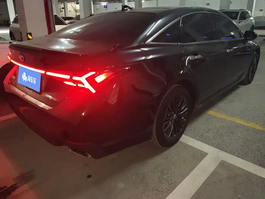 Toyota Avalon 2021