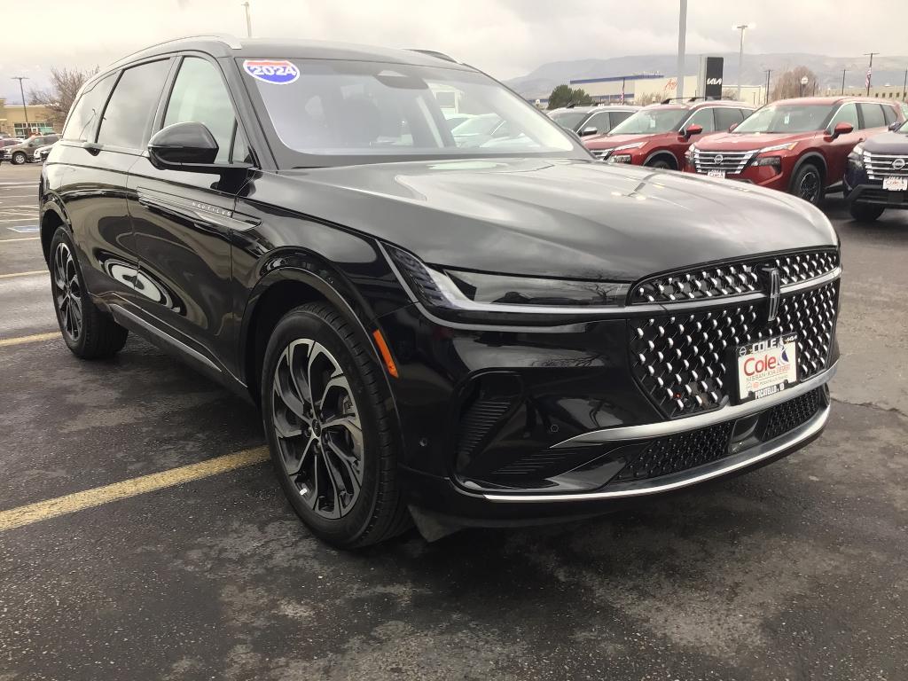 Lincoln Nautilus 2024