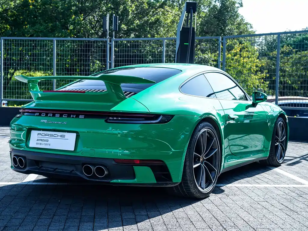 Porsche 911 2024
