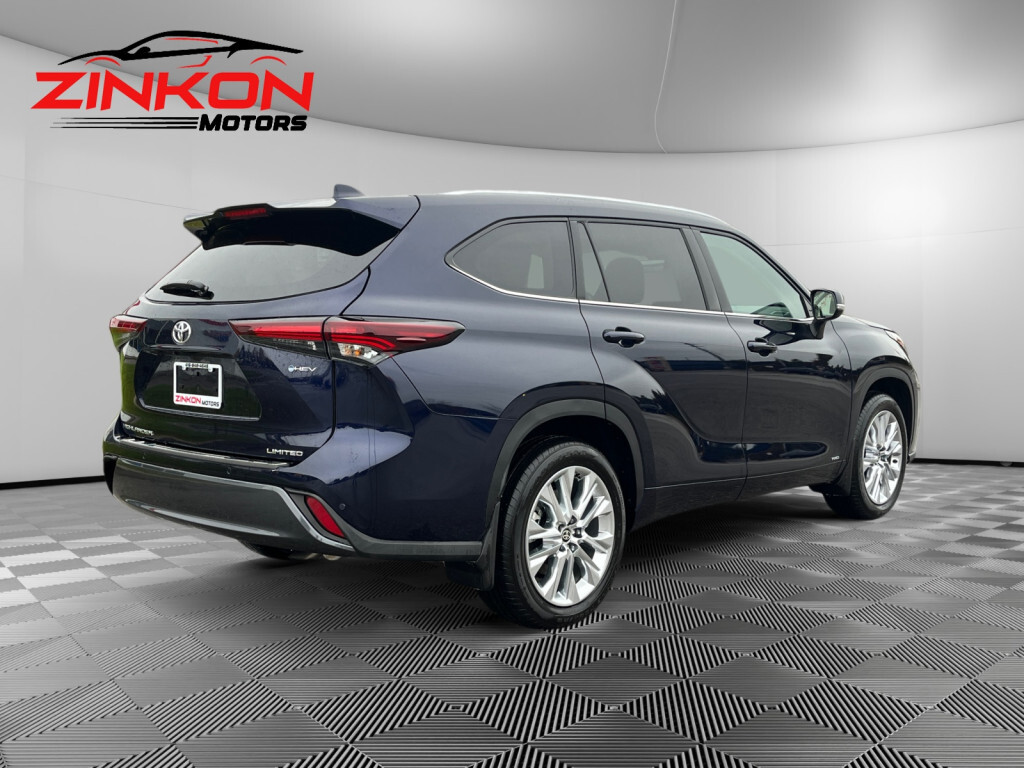 Toyota Highlander 2025