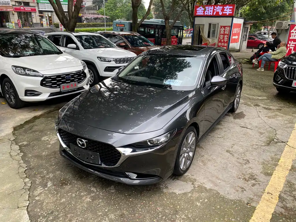 Mazda 3 2021