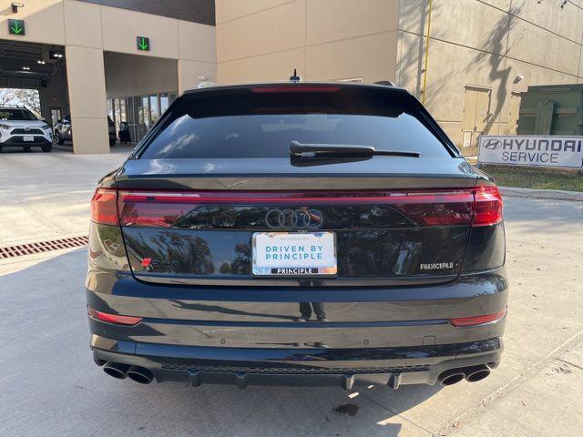 Audi SQ8 2024