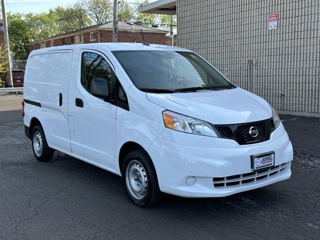 Nissan NV200 2021