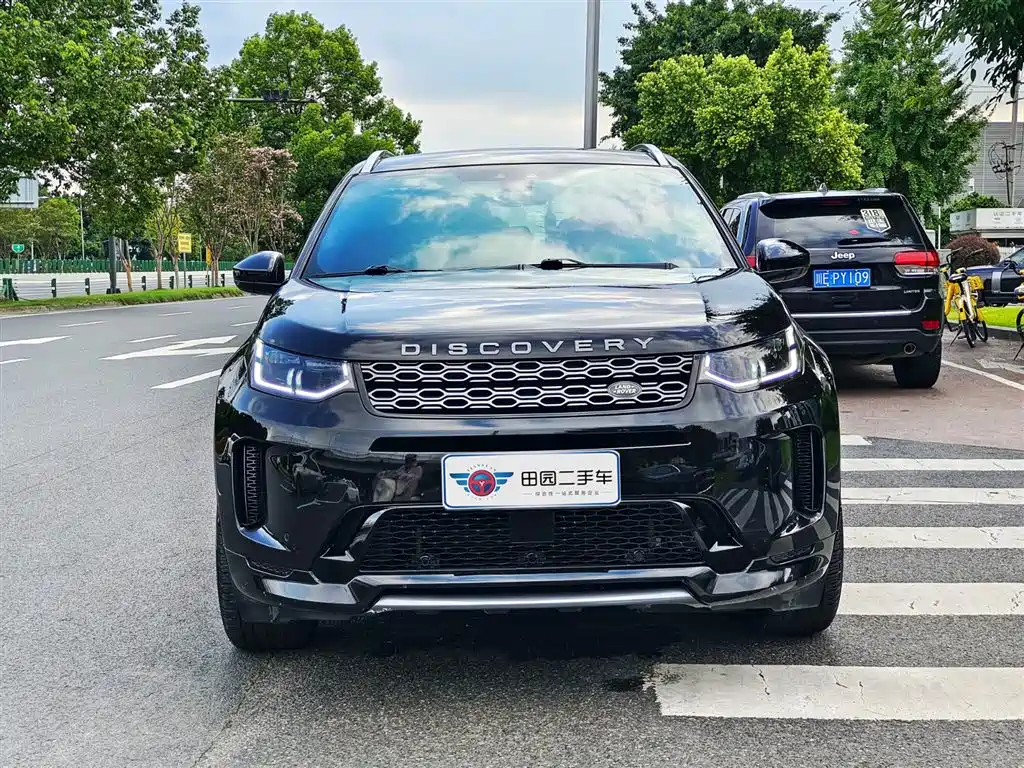 Land Rover Discovery 2021