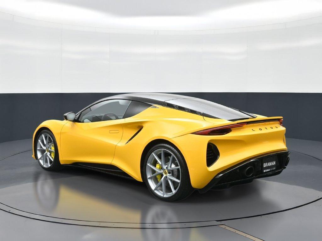 Lotus Emira 2024