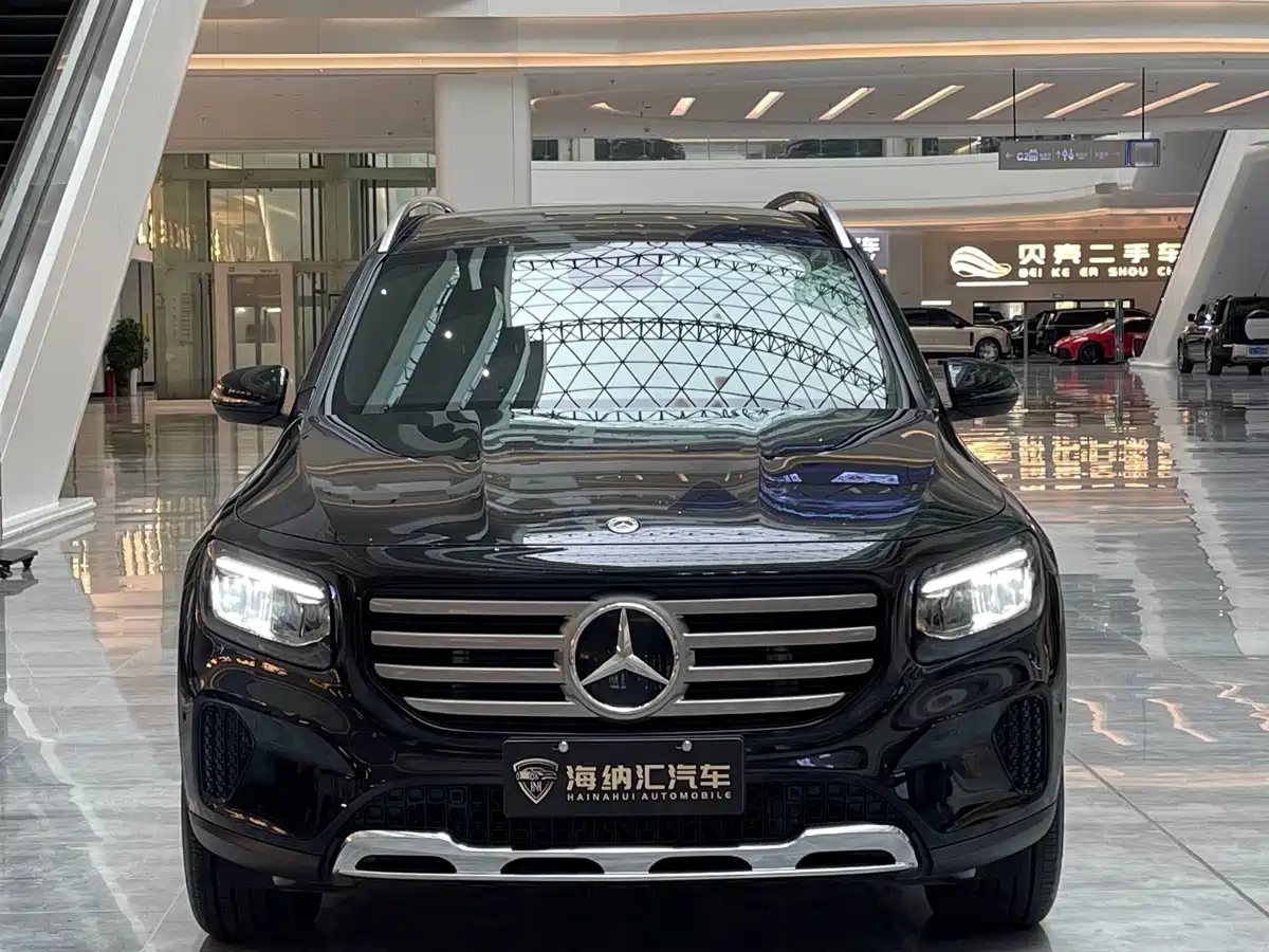 Mercedes-Benz GLB 2025