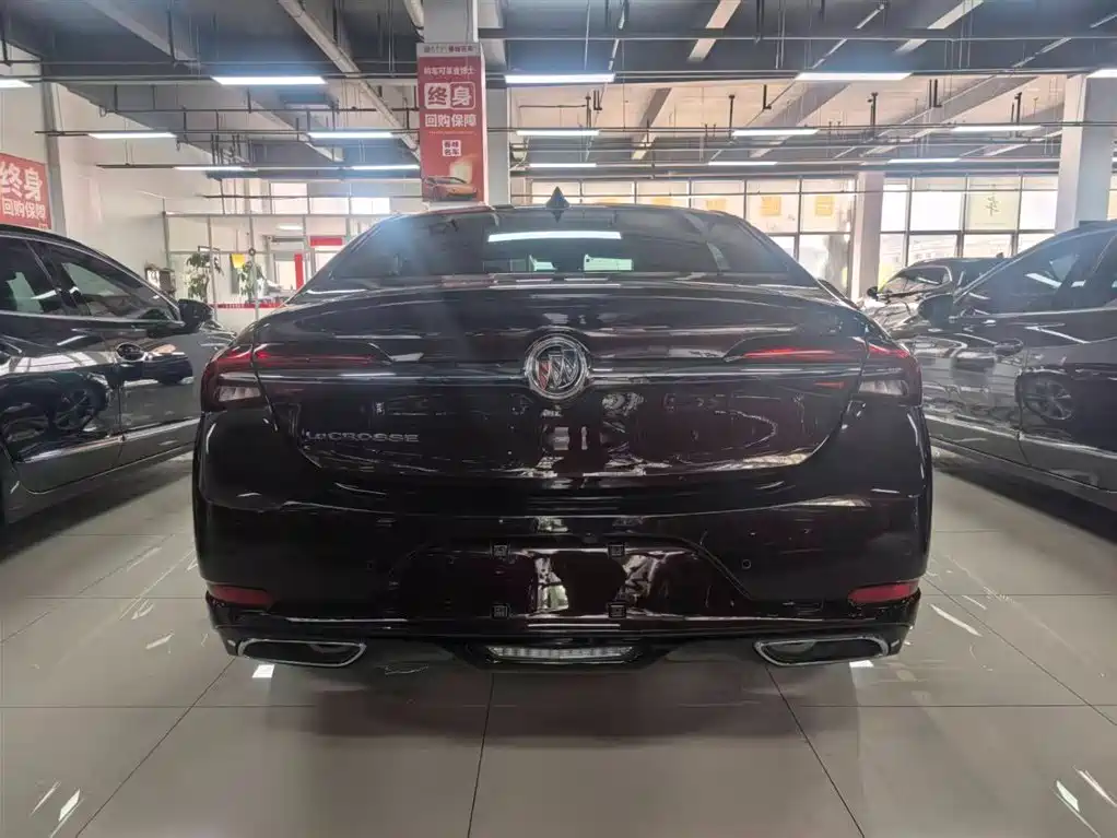 Buick LaCrosse 2022