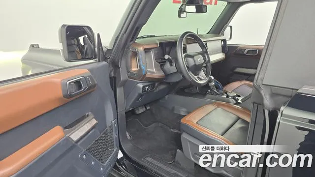 Ford Bronco 2023