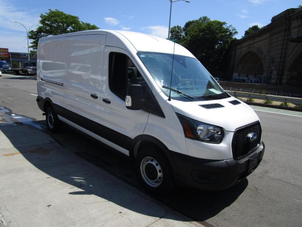 Ford Transit 2024
