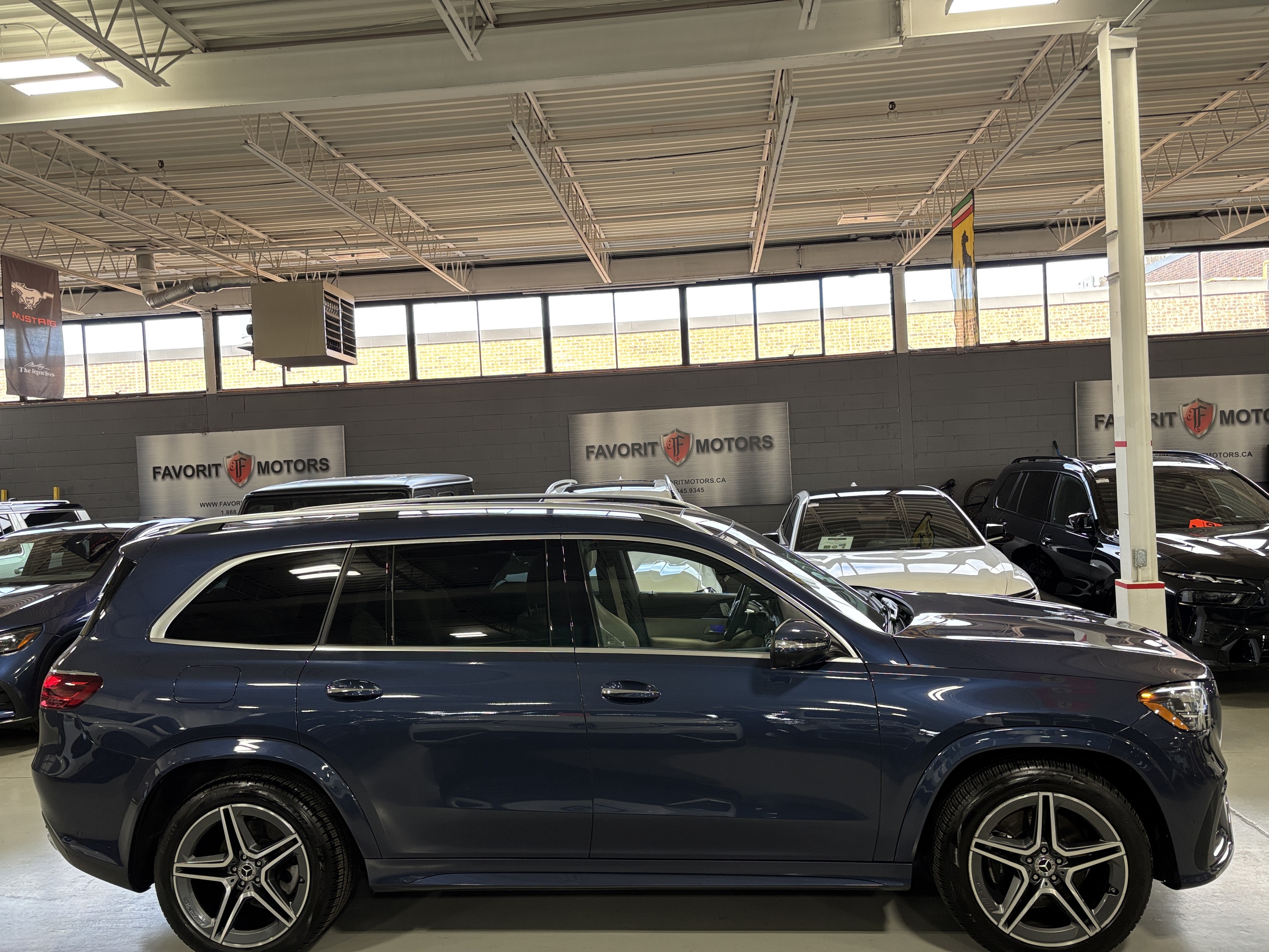 Mercedes-Benz GLS 2024
