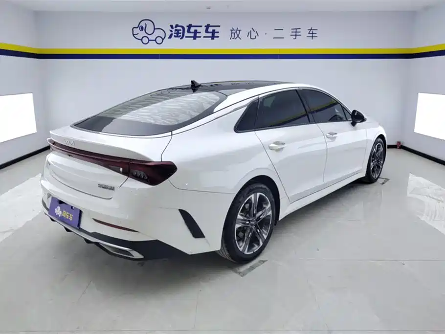 Kia K5 2021