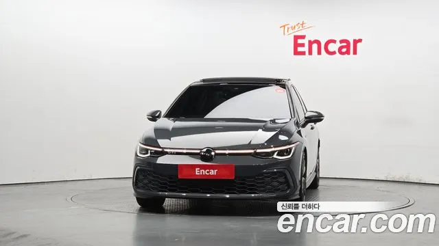 Volkswagen Golf 2024
