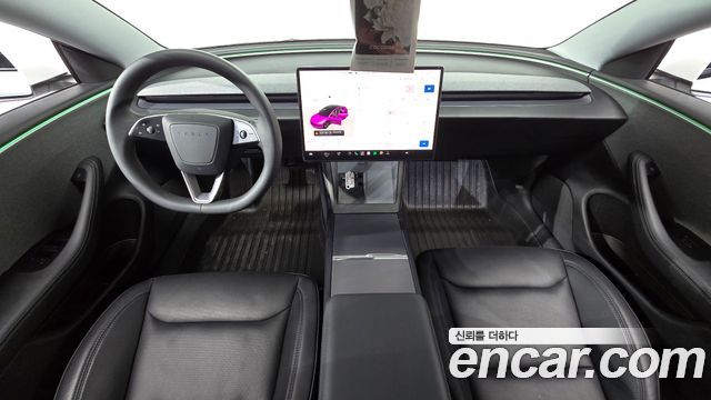 Tesla Model 3 2024