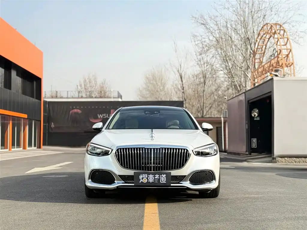 Mercedes-Benz Maybach S-Класс 2022