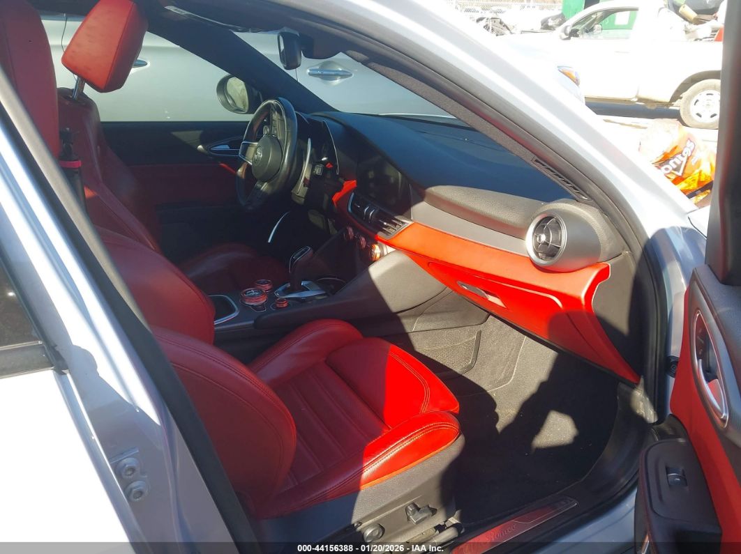 Alfa Romeo Giulia 2021