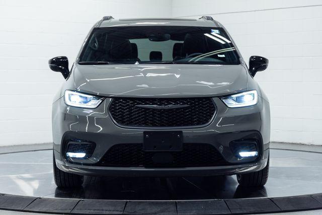 Chrysler Pacifica 2025