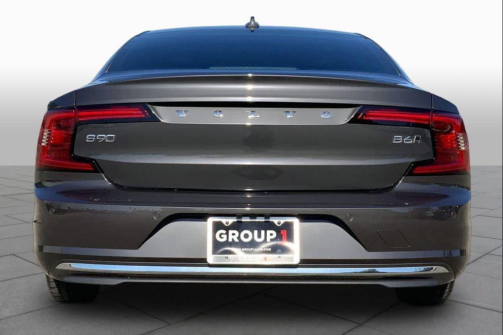 Volvo S90 2023