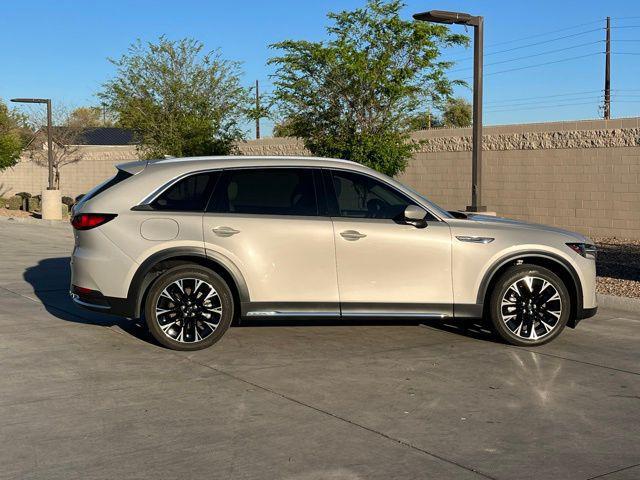 Mazda CX-90 2024