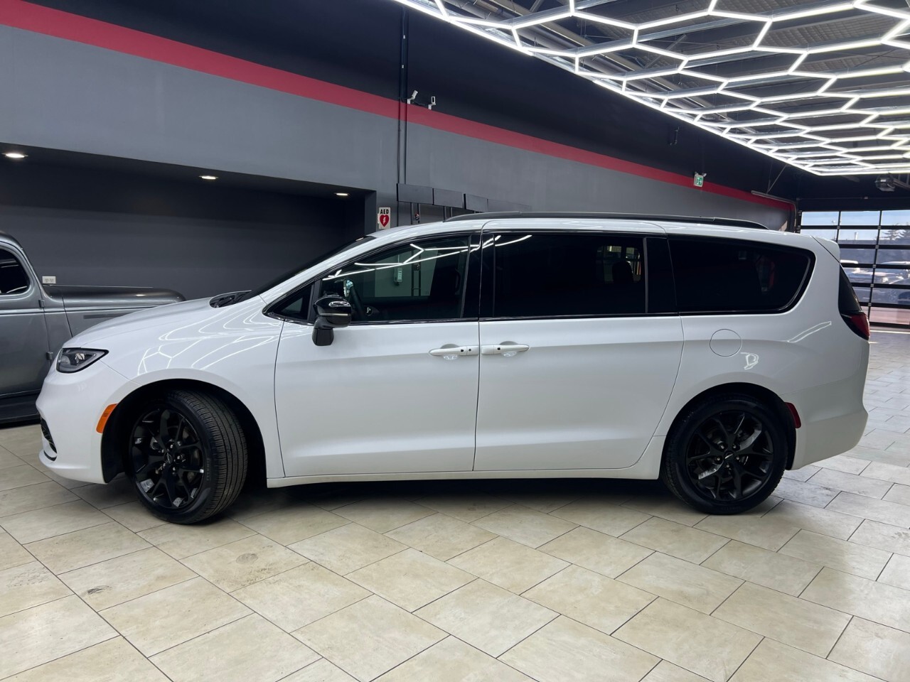 Chrysler Pacifica 2024