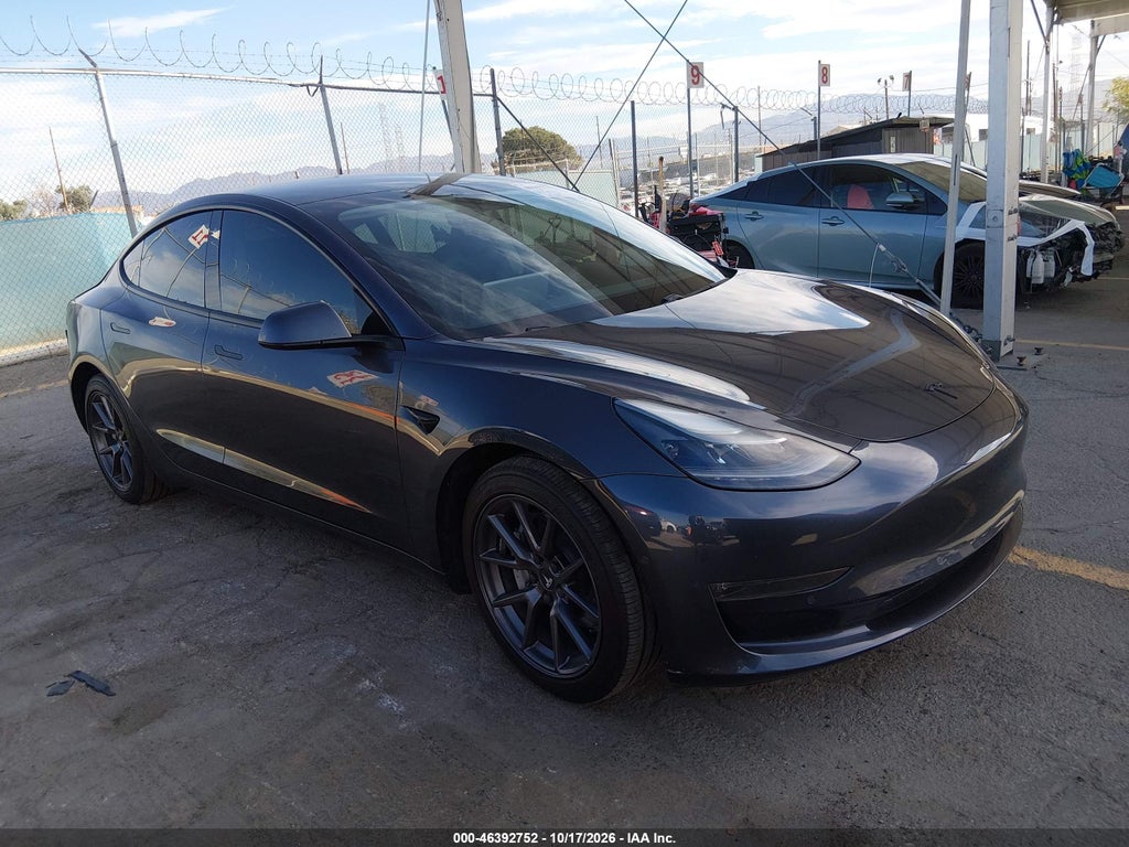 Tesla Model 3 2021