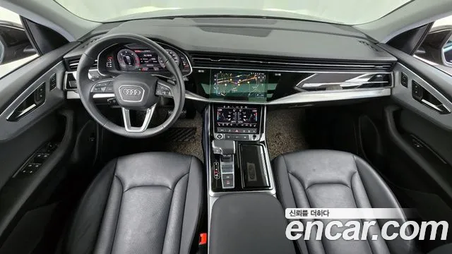 Audi Q8 2021