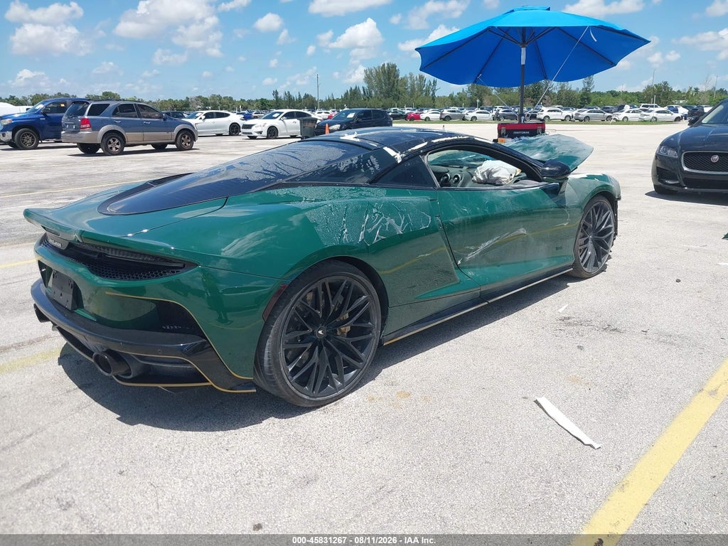McLaren GT 2023