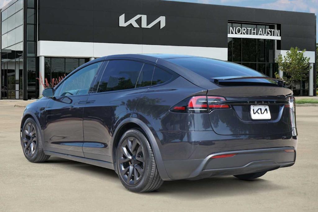 Tesla Model X 2024