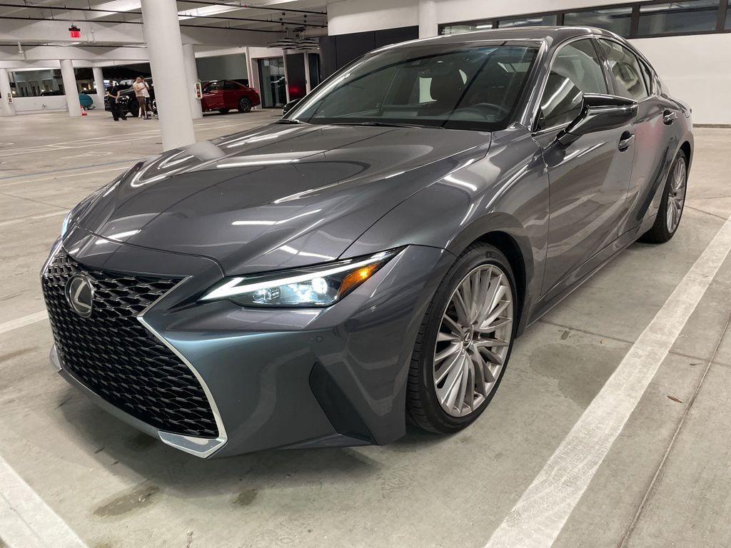 Lexus IS 300 2024