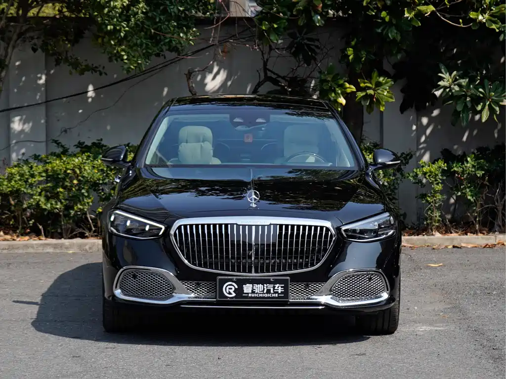 Mercedes-Benz Maybach S-Класс 2023