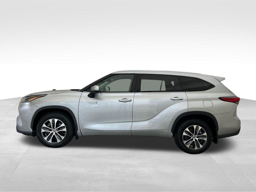Toyota Highlander 2021