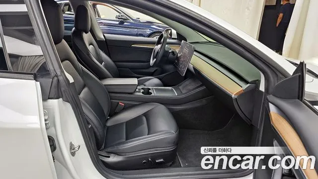 Tesla Model 3 2021