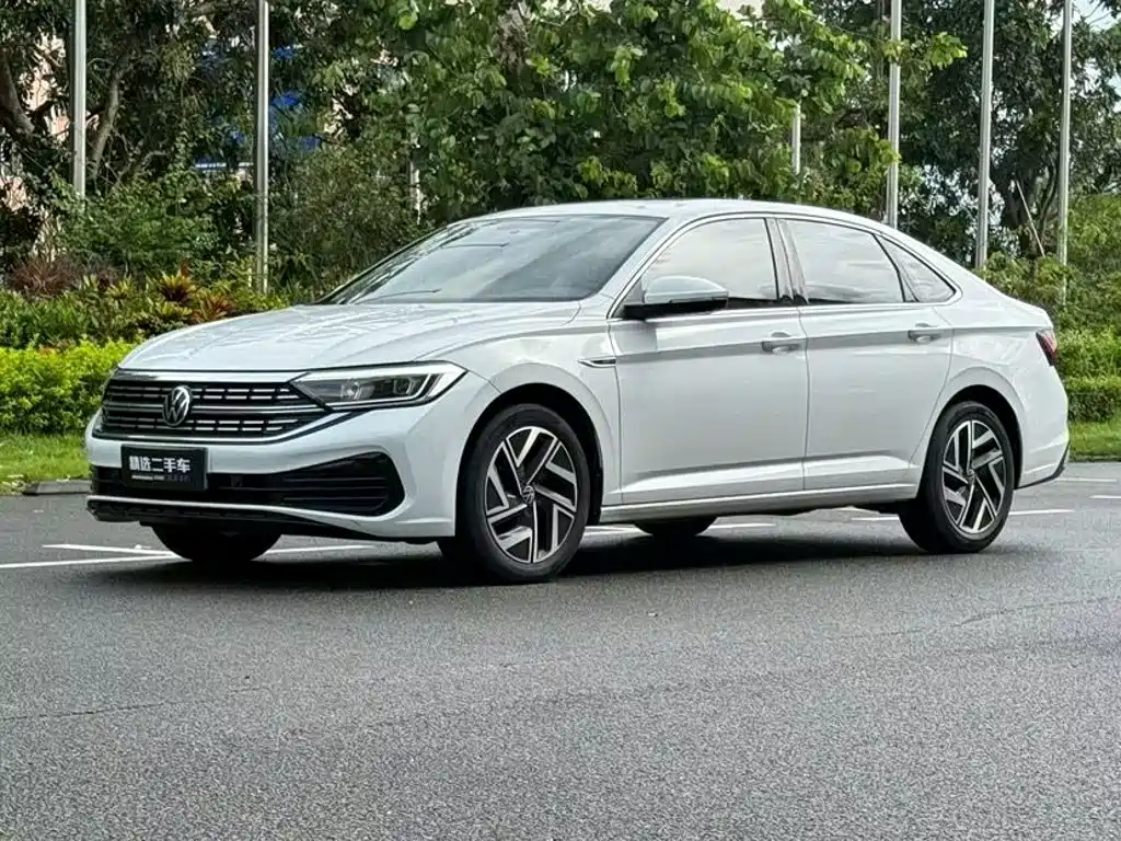 Volkswagen Sagitar 2023