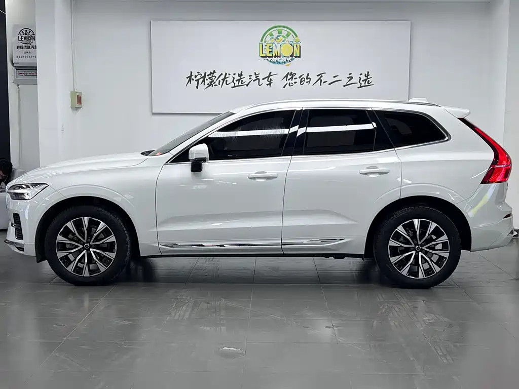 Volvo XC60 2023