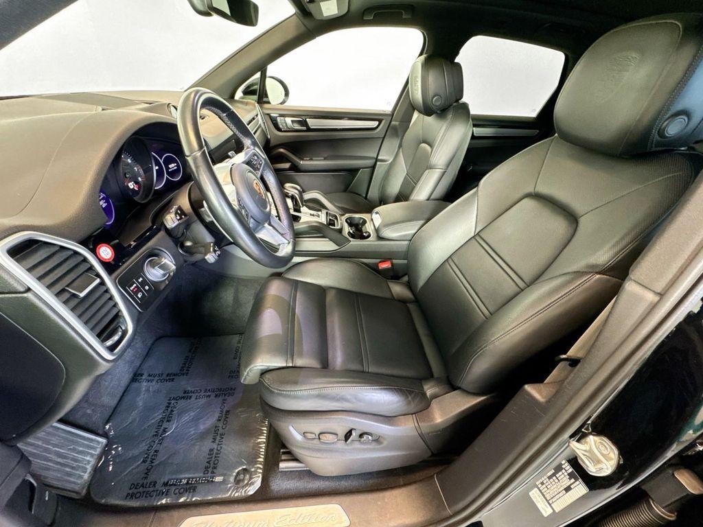 Porsche Cayenne 2023